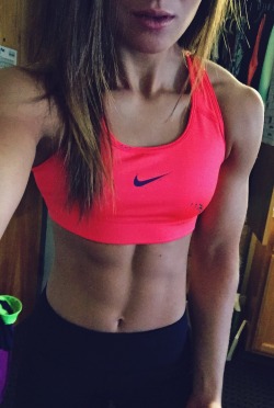 thefitally:  morning abs. cant wait to lean out