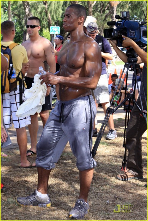   Mehcad Brooks: Shirtless Triathalon! porn pictures