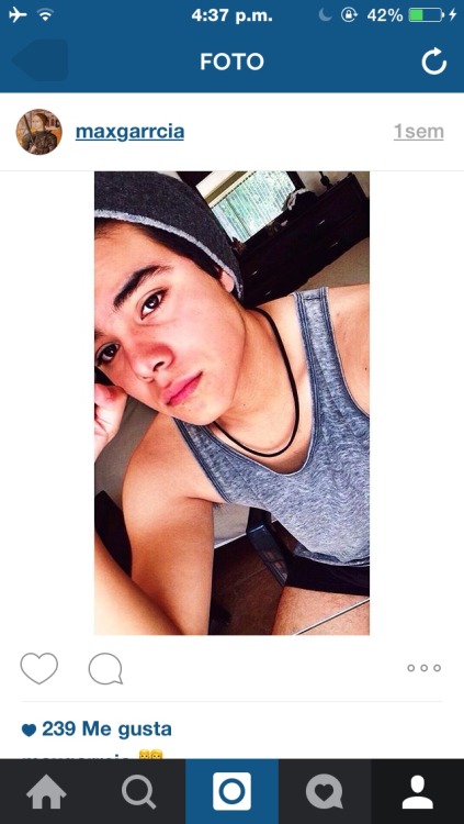 ferxonava21:  Chico de México y su snapchat es max_deffaudis  I’ve been following him for the longest He’s so perfect!😍