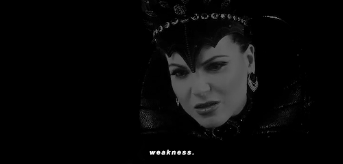 reginamiills:You are my weakness because I love you.