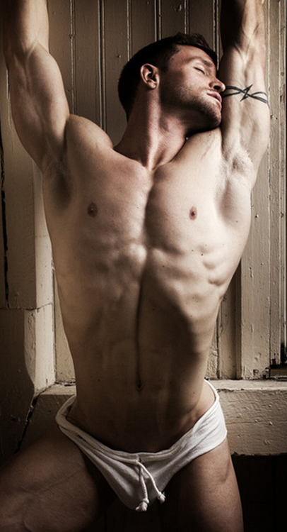 indianatractorboy:  http://indianatractorboy.tumblr.com/archive