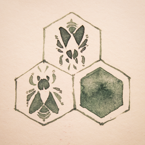 viivus: I’ve been experimenting with bees and gold ink! Also my scanner crapped out, which is 