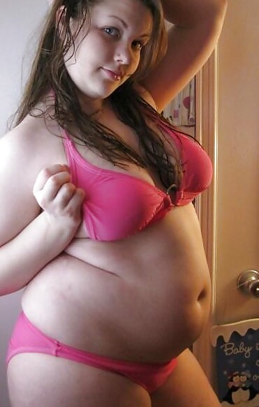 bigtitsroundbums:date a chunky babe tonightbigtitsroundbums.tumblr.com