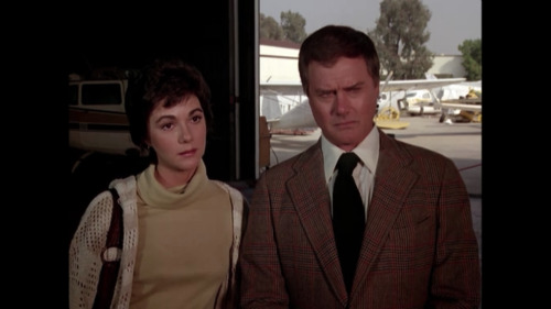 Larry Hagman guest starring on the Rockford Files “Forced Retirement” and getting defeat