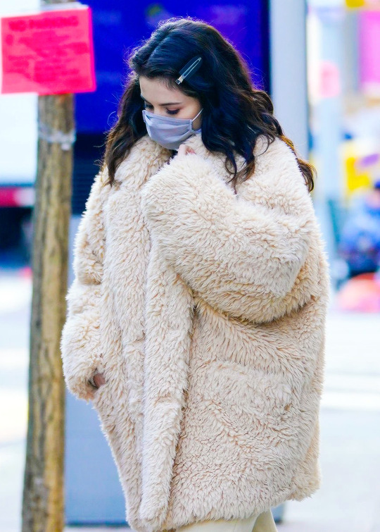 Selena Gomez – On the set of ‘Only Murders in