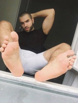 footlandia:  Handsome guy with sexy soles!!! 😛👃🏼🍆💦💦