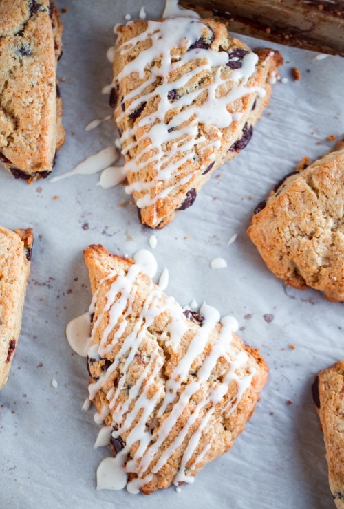 cake-stuff:  Brown Butter Chocolate Chip Scones More cake &amp; cookie &amp;