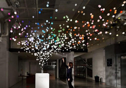 fer1972: Sparkling Bubbles Installation by Emmanuelle Moureaux