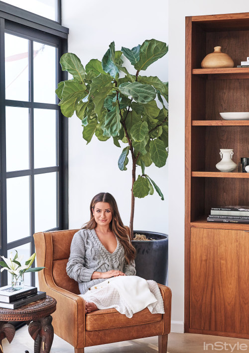 leamichele-news: Tour Lea Michele’s Airy L.A. Abode