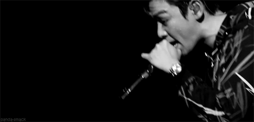 : angry rapping