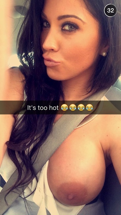 nipple-opolis:  Snap chat boobs
