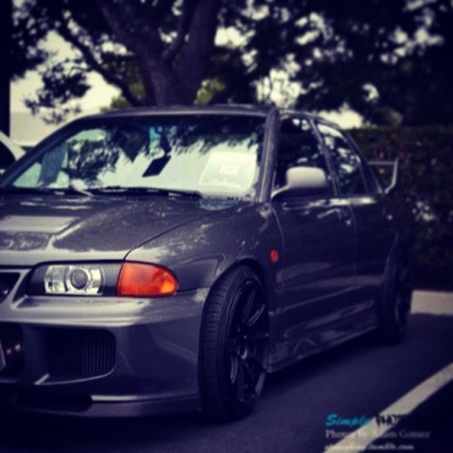 kingemperors:  Evo 3 #jdm #jdmlove #jdmonly #evo#drift#4wd #evo3#stanceout #slammed