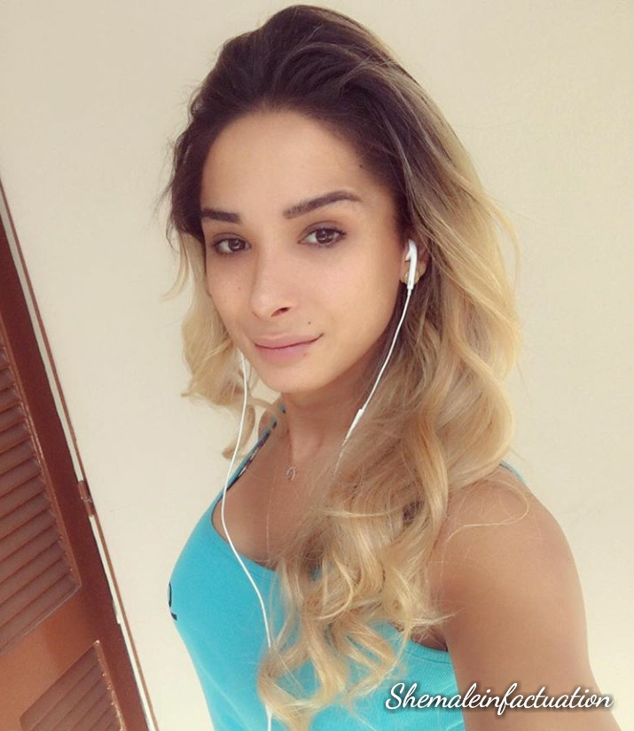 shemaleinfactuation:  👑 Bianca Hills ❤❤❤Like, reblog, &amp; follow @shemaleinfactuation