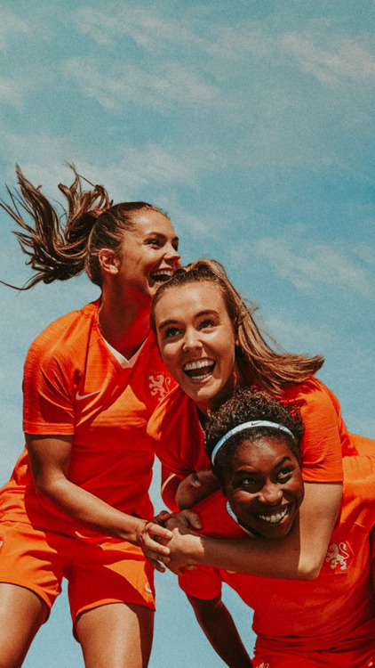 NEDWNT x Nike lockscreenslike/reblog if you save/use