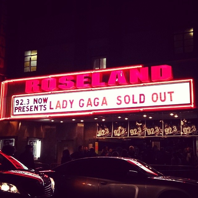 Here we go #ladygaga (hier: Roseland Ballroom)