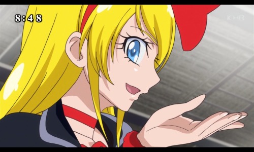 everythings-again:  - DokiDoki! Precure 15 Screens - 01à07 - Regina-chan enfin au devant :p