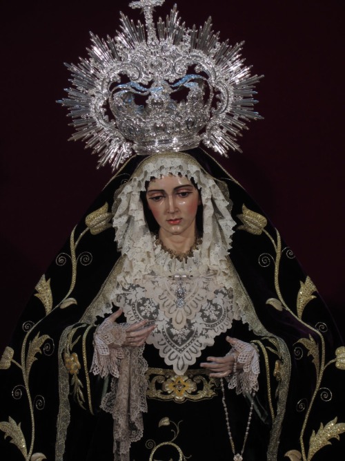 cvbarroso: Nuestra Señora de la Aurora - Hermandad de la Sagrada Resurrección, Sevilla