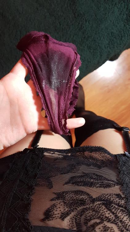 mrmeethre3:  Follow me for more hi quality photos of beautiful panties!