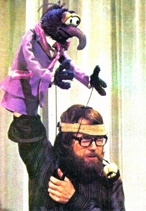 jimhenson-themuppetmaster: Dave Goelz performing Gonzo on The Muppet Show.