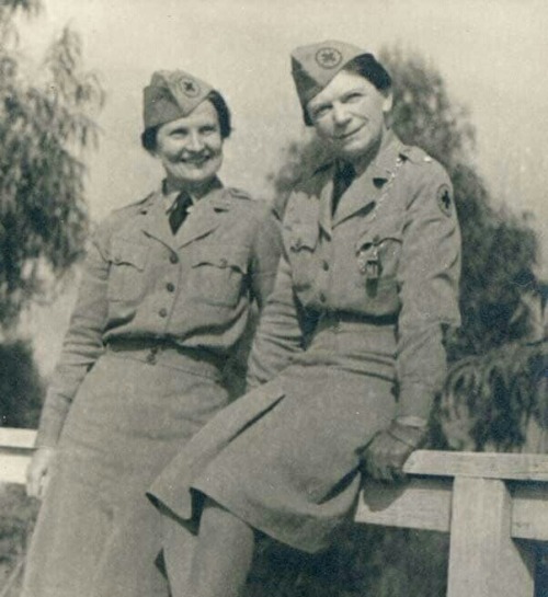 retrolesbians:1940s (left) and 1972 (right)Dorothy Putnam was born in Massachusetts in 1895. As a yo