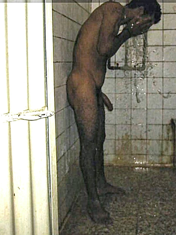 xxx666666xxx: roaminfan-two: Yummy boy !!! Excitng !!! reste plus qu’a arriver