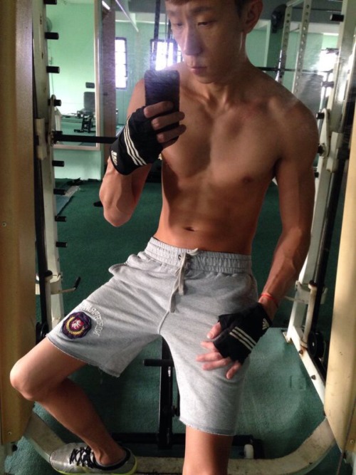 myroticsm: Hot Malaysian Chinese guy, Raymond