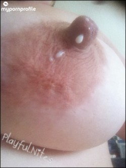 playful-nites:  #milky #tittytuesday please #RT &amp; #follow to help me earn $ for #homeschooling!   Suck time!