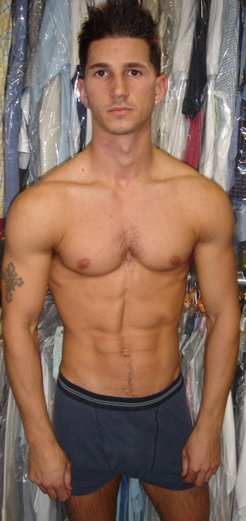 exclusivekiks:  Hot jock exposed. Sean Diezel. 