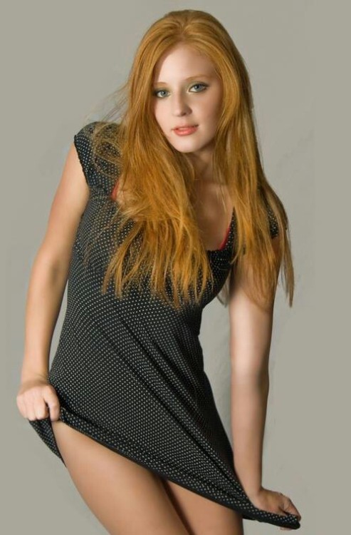 Redhead Store adult photos