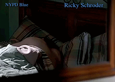 el-mago-de-guapos:  Ricky Schroder NYPD Blue 8x19  New / Nuevo: 8x01