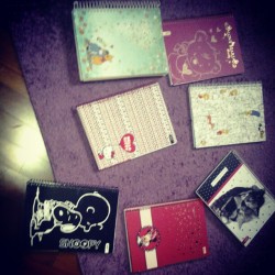 Meus bebes haha #my #babys #notebook #for #school #beautiful #news #Pooh #Simpsons #Minnie #HelloKitty #Soopy #tags4like #intagram #instalove #instacute #follow4follow #like4like #followme