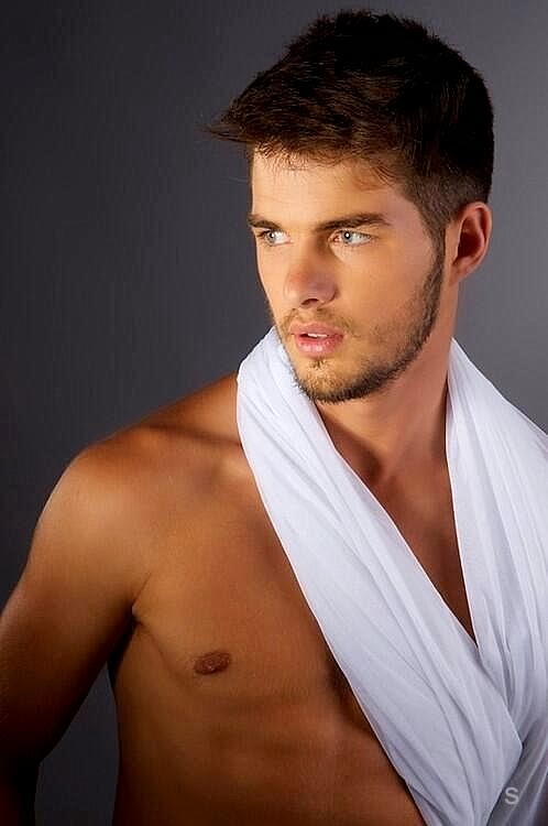 tom-gayle:  (via my helixboys, helixgays am meisten angesehen - boys na web 28229