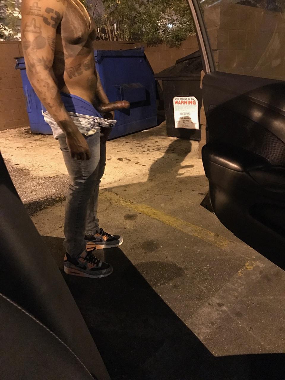 thebaitshop:  blastedntatted:  #DumpsterDiving  ‼️‼️Come SHOP on My page