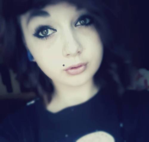 inadvertent-smiles:  You didn’t ask for a shitty selfie , bUT I’M GIVING YOU ONE ANYWAY
