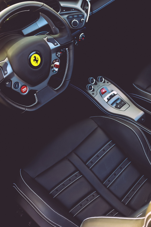 cars360:Ferrari InteriorLike! www.facebook.com/Cars360Follow! cars360.tumblr.com