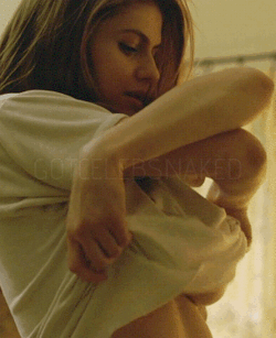 gotcelebsnaked:  Alexandra Daddario - ‘True Detective’ (2014) 
