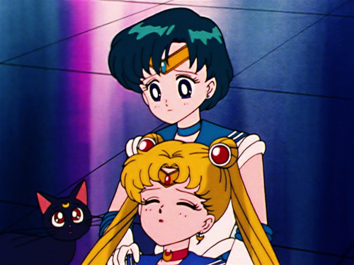 prettyguardianscreencaps: Sailor Moon Episode 35  “Returning Memories: Usagi and Mamoru&r