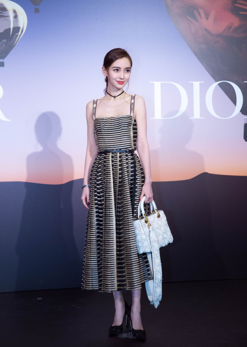 ANGELABABY wearing CHRISTIAN DIOR RESORT 2018