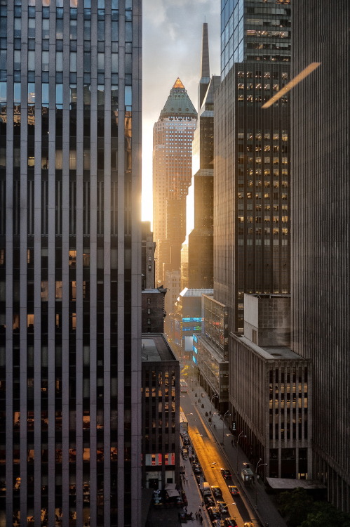 w0nka-b4r:  r2–d2: NY Sunset by (Jim adult photos