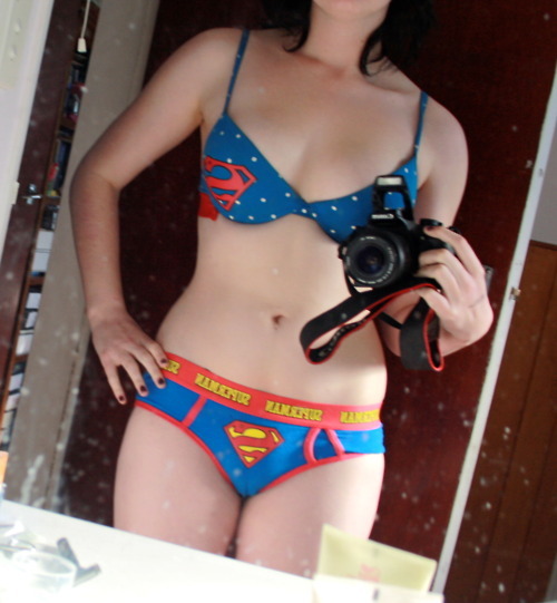 savingthrowvssexy:  Superman Underwear 