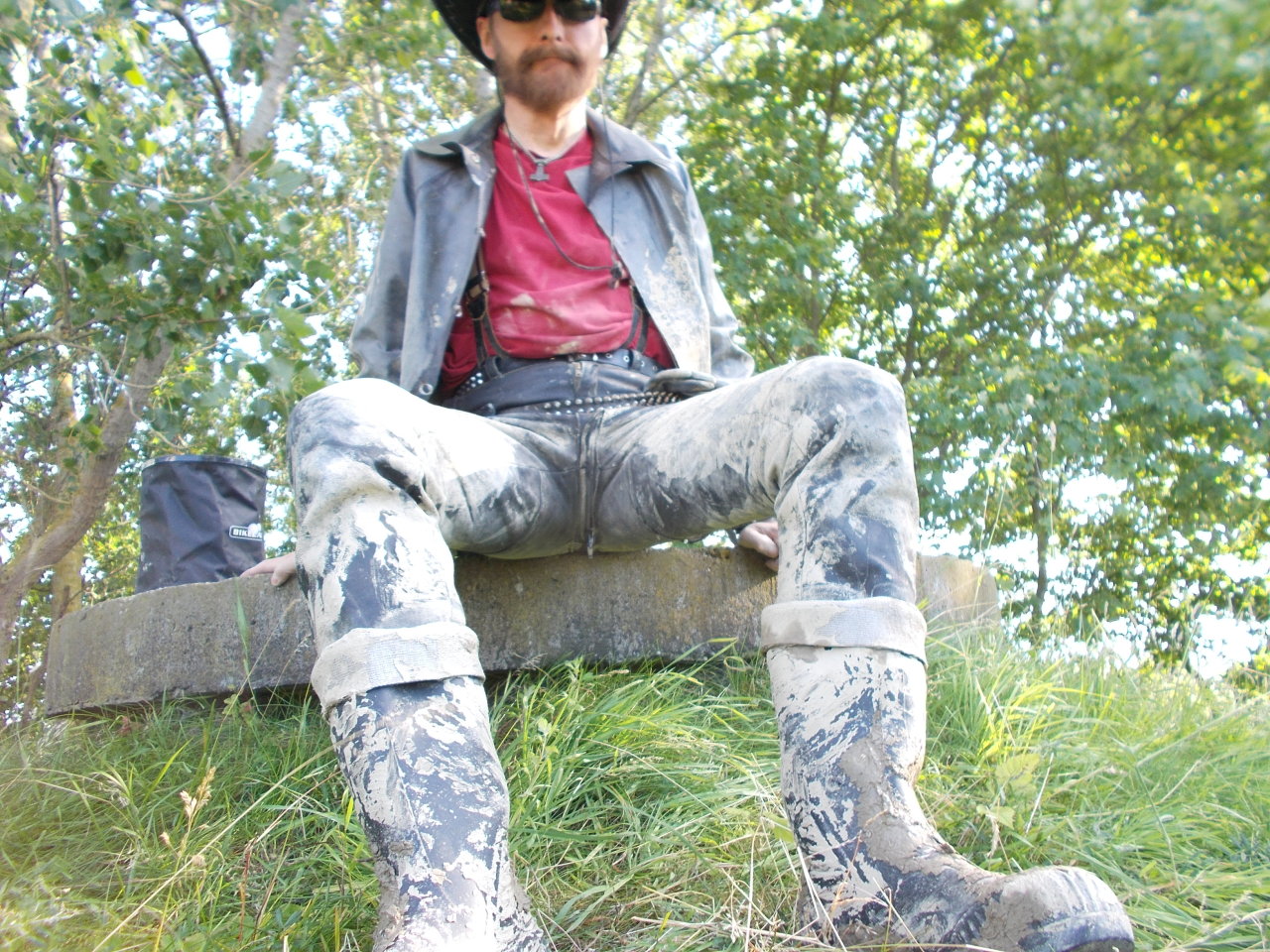 0815rubbersmell:  Pissing in my dirty leather pants! Very good feeling!  So damn
