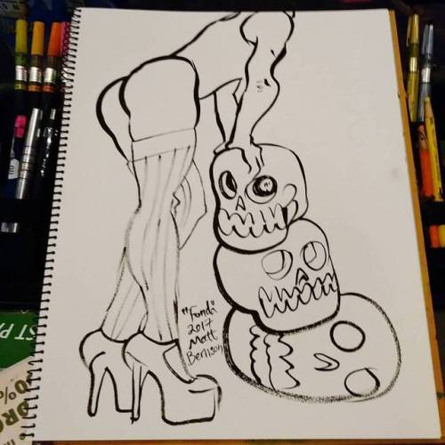 Drawing Fonda Feeling at Dr. Sketchy’s Boston branch. #art #drawing #artistsontumblr #artistsoninstagram #drsketchys #lifedrawing #figuredrawing #greatscott #allston #bostonburlesque #burlesque (at Great Scott)