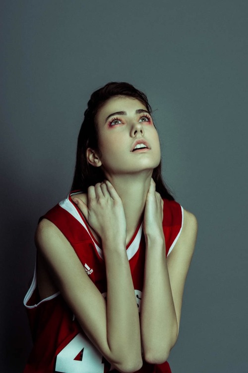 hollyburnham: Ph: Holly Burnham Mua: Brandon Russell Stylist: Britt Layton Model: Ivey Rebecca UGLY 