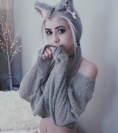 kittensplaypenshop:  lapis-the-waterwitch:  kittensplaypenshop:  Oh yeah! That was our old grey fur cat ears..back in Storenvy days :’D   that grey fur is perfect do u guys still carry it????  We have one VERY similar..a short piled blue-grey..it’s
