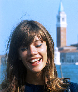 :  Françoise Hardy photographed by Jean-Marie Périer. 