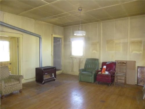 $75,000/3 br1000 sq ftFairplay, CO“Home of the famous-distinguished Edith Teter.”