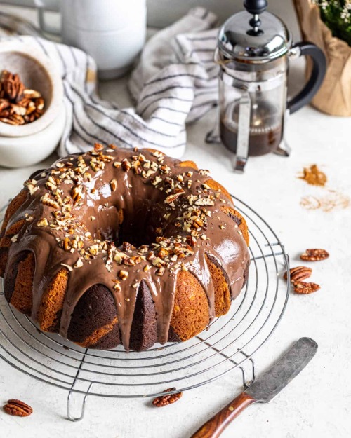 fullcravings:Chocolate Coffee Marble Cake