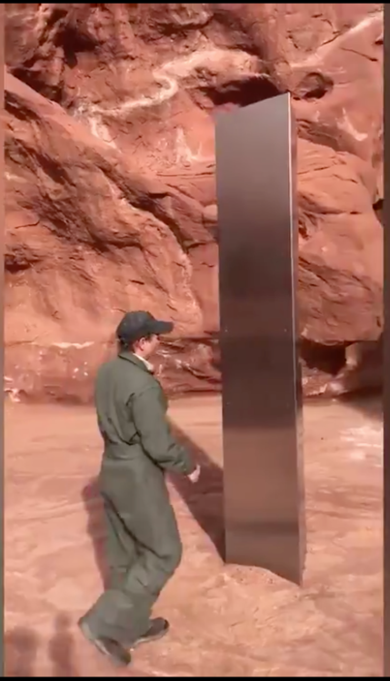literallymechanical:Did anybody have “mysterious 12 foot tall metallic monolith discovere