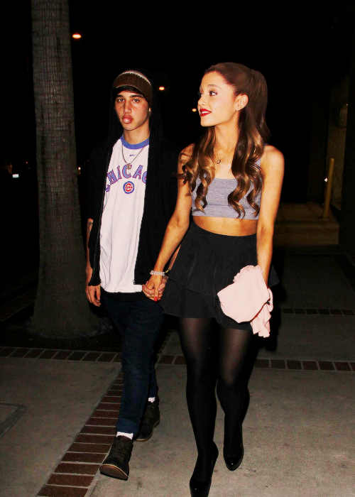 urban-prada:  Celebs, fashion, and cute boys. X