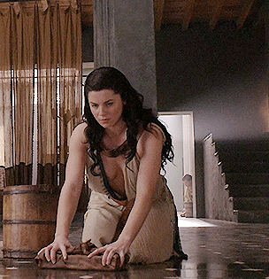 JESSICA GRACE SMITH As DIONAin SPARTACUS: GODS OF THE ARENA (2011)